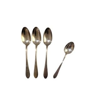 Holmes & Edwards May Queen Silverplate 3 tablespoons 7" 1 teaspoon 5.5?